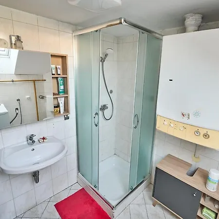 Studio Apartment In The Center Of Ljubljana Apartment *